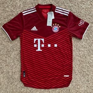 Bayern Munich Adidas 2021/2022 Home Authentic Jersey Size Small